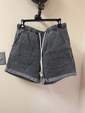 Women's Gray Pull-on Shorts XL - Elastic Waist Drawstring Cuffed Casual